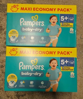 2 cartons de couches pampers taille 5+