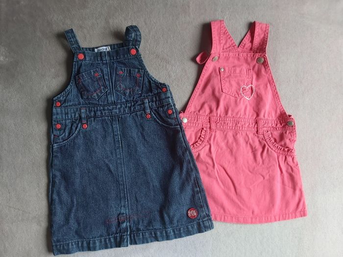 Lot de 2 robes 2 ans