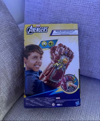 Marvel Avengers: Endgame, Gant d'infinité électronique Rouge avec lumières et Effets sonores, déguisement de Super-héros