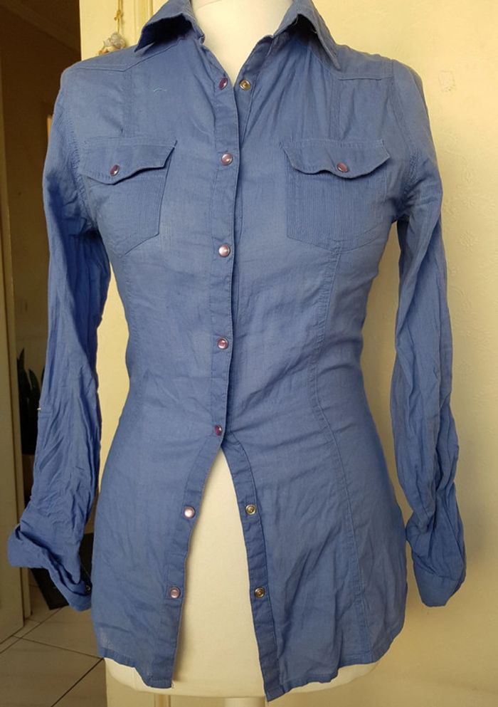 Chemise bleue ciel Mim boutons pression