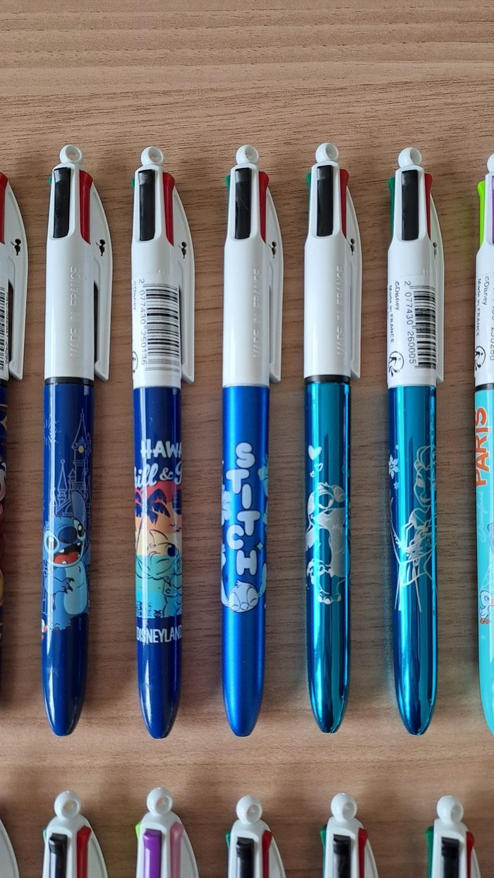 Stylo BIC 4 couleurs Disney 6€ L'UNITÉ - photo numéro 3