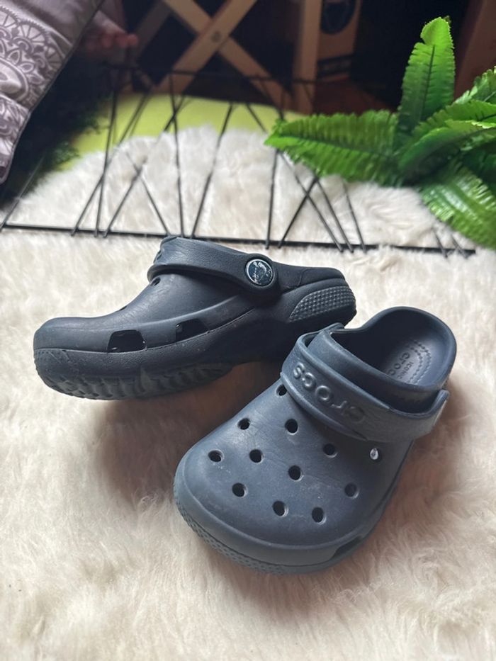 Crocs marine mixte taille 11 pointure 28/29 - photo numéro 2