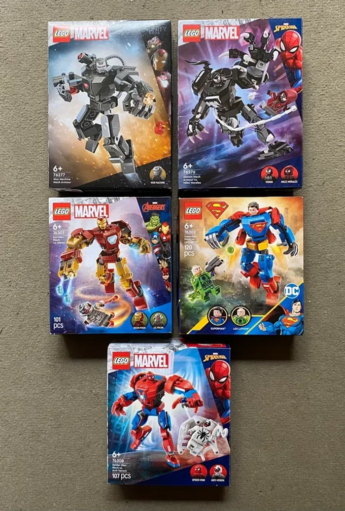 Lot X5 Lego Marvel - DC Comics 76276 + 76277 + 76302 + 76307 + 76308 NEUF