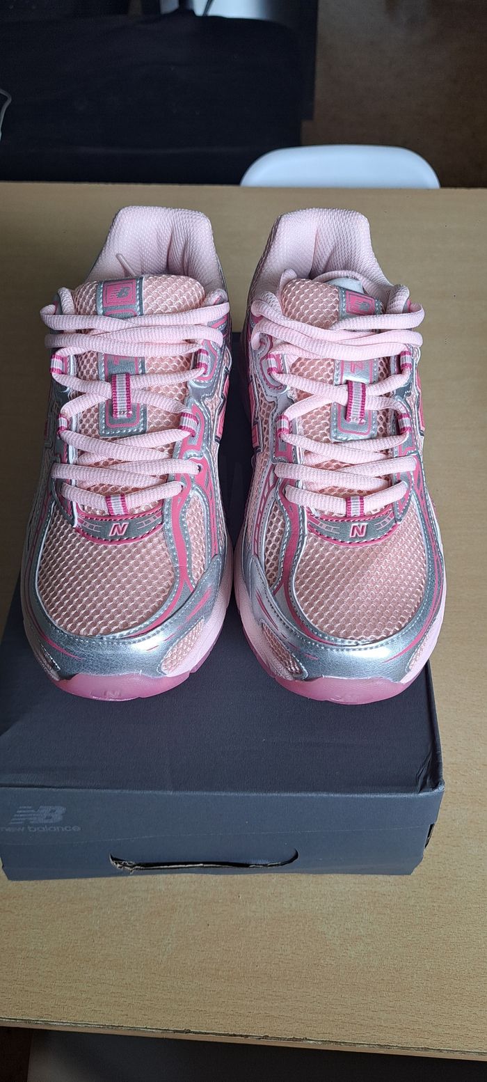 New Balance U740 rose T40 - photo numéro 5