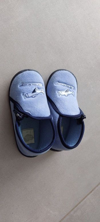 Chaussons bleus