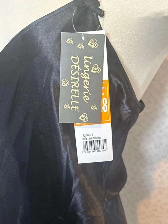 Nuisette taille 46/48 marque desirelle neuve avec étiquette - photo numéro 4