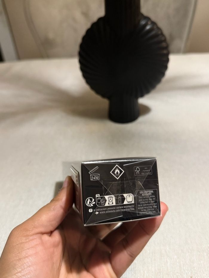 Parfum Myslf de Yves Saint-Laurent, rechargeable - photo numéro 5