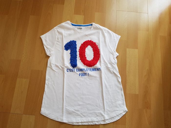 Tee-shirt vertbaudet 12 ans neuf