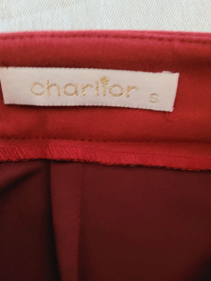 Jupe courte rouge, touché velour - photo numéro 8