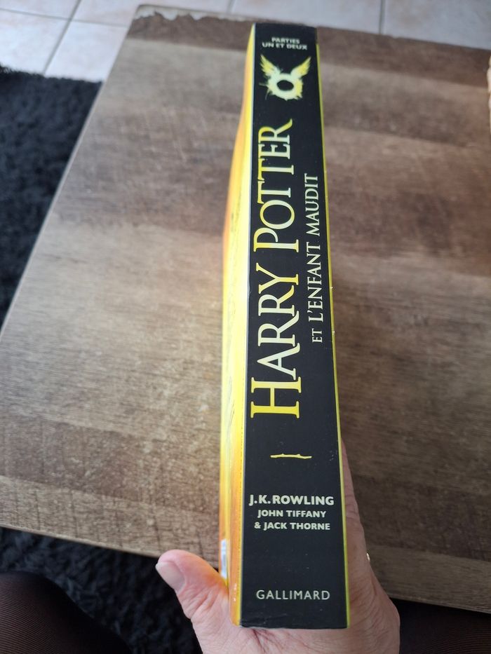 Livre Harry Potter et l'enfant maudit - photo numéro 4