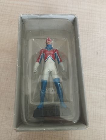 Figurine Marvel Captain britain en plomb