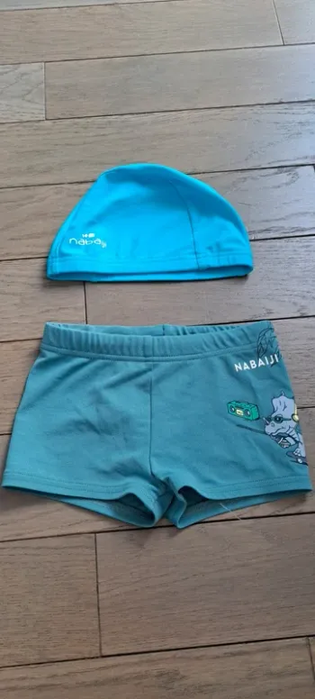 Maillot de bain + bonnet de bain enfant