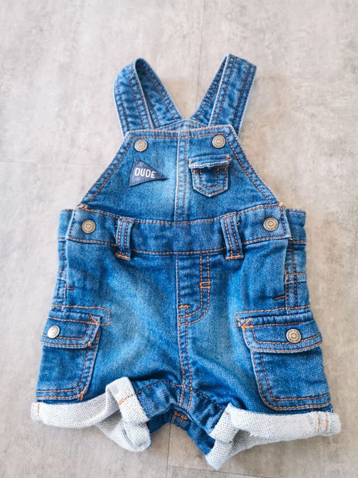 Salopette en jean bébé 1 mois
