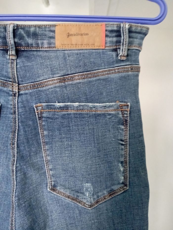 Lot  deux jeans  stradivarius taille 36 - photo numéro 4