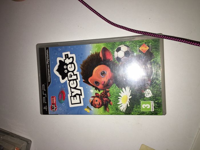 Jeu de psp > Eyepet