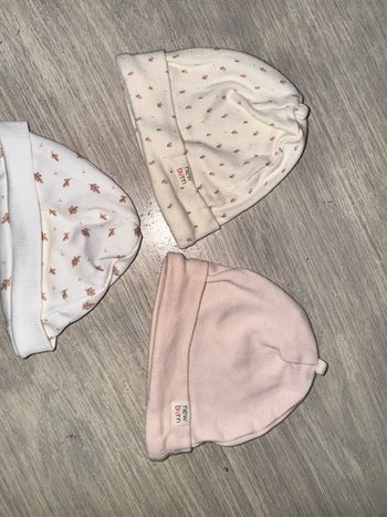 Lots bonnet de naissance 