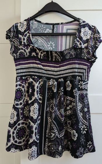 Haut violet/noir/blanc Naf-Naf T. S