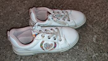 Chaussure a lacet