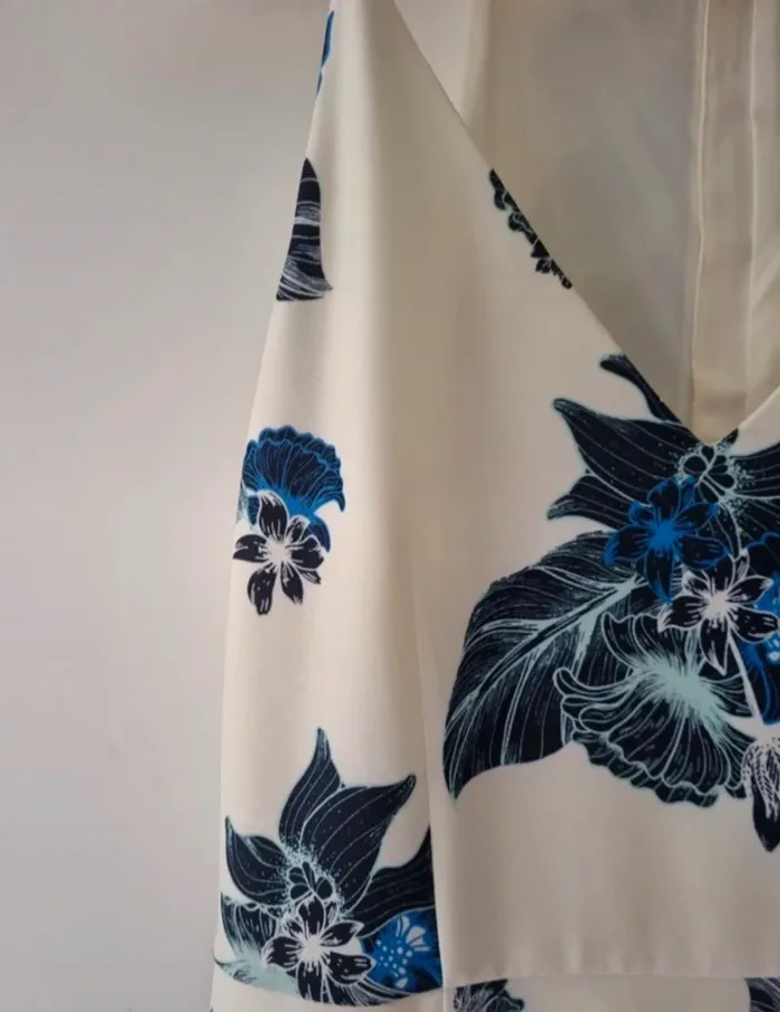 Magnifique robe cocktail bleu et blanche - photo numéro 4