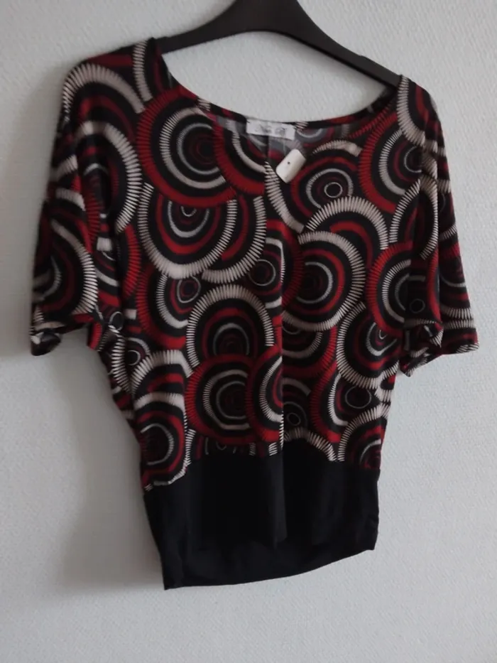 Magnifique haut taille S/M - photo numéro 3
