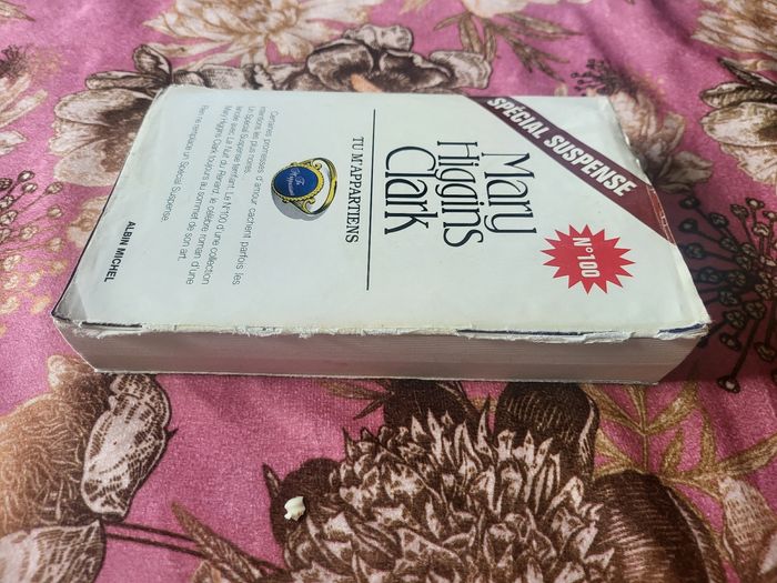 Livre 📖  Tu m' appartiens - photo numéro 2