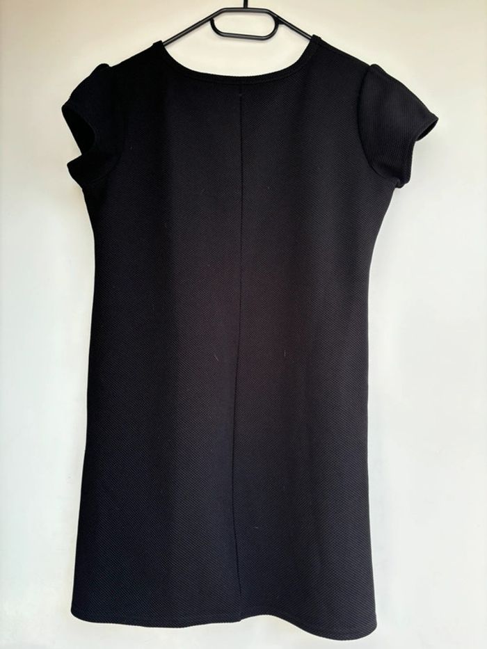 Robe noir ouverture sur les épaules 🖤 Taille M - photo numéro 2