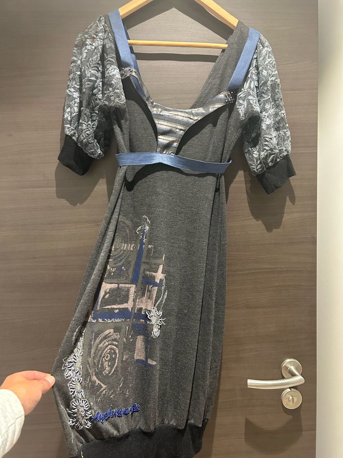 Robe Angel Never Die