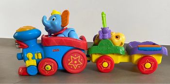 Train musical Fisher Price