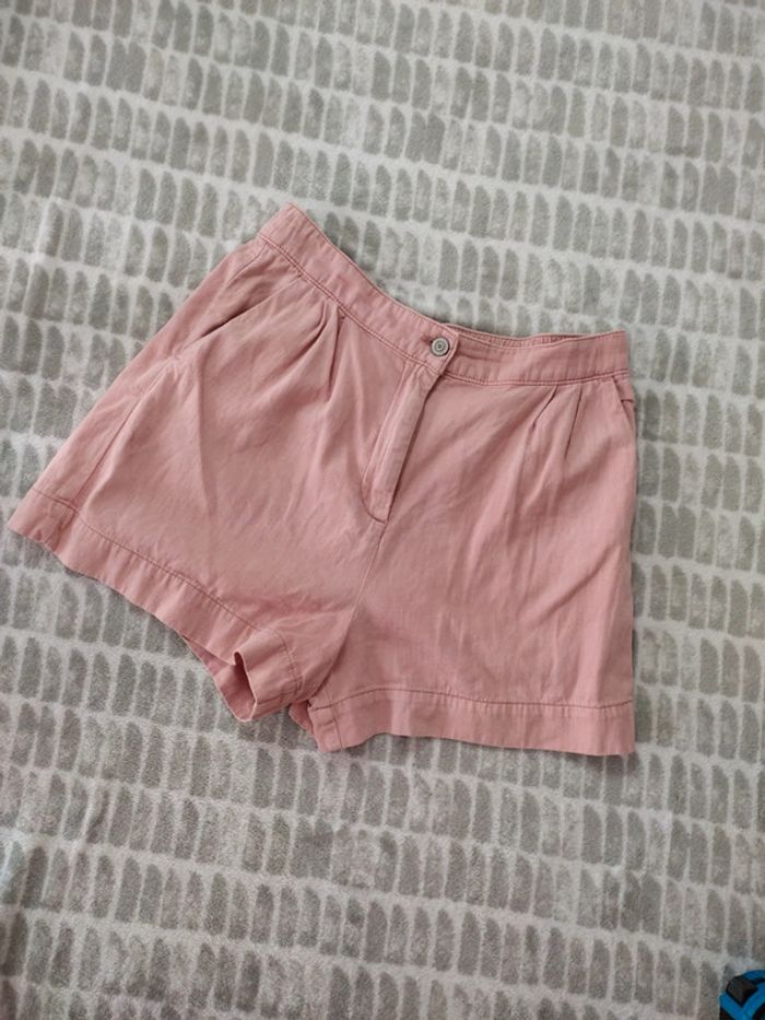 Short court taille haute rose large Mango taille 38 - photo numéro 1