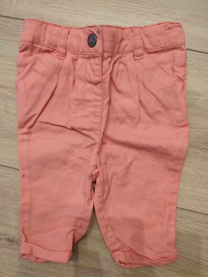 Lot pantalons fille 3 mois - photo numéro 4
