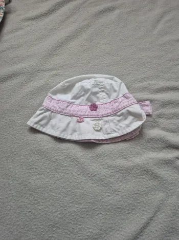 Chapeau taille 0 3-6 mois