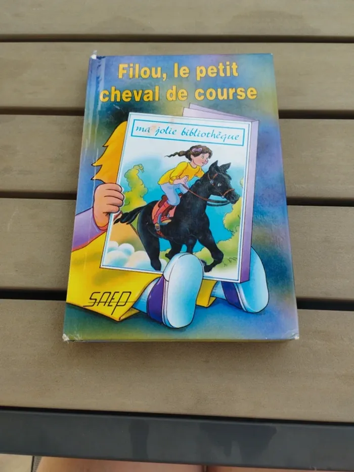 Filou, le petit cheval de course