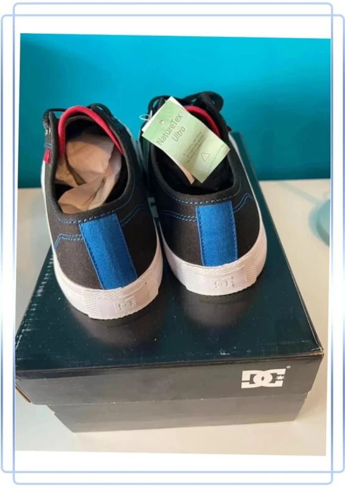 Superbe paire de basket basse femme taille 38  DC shoes neuf - photo numéro 6