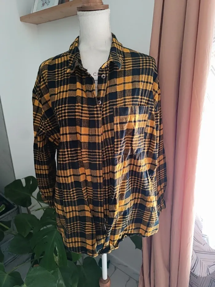 🎀 jolie Chemise femme bleu marine et moutarde taille 48 🎀 - photo numéro 3