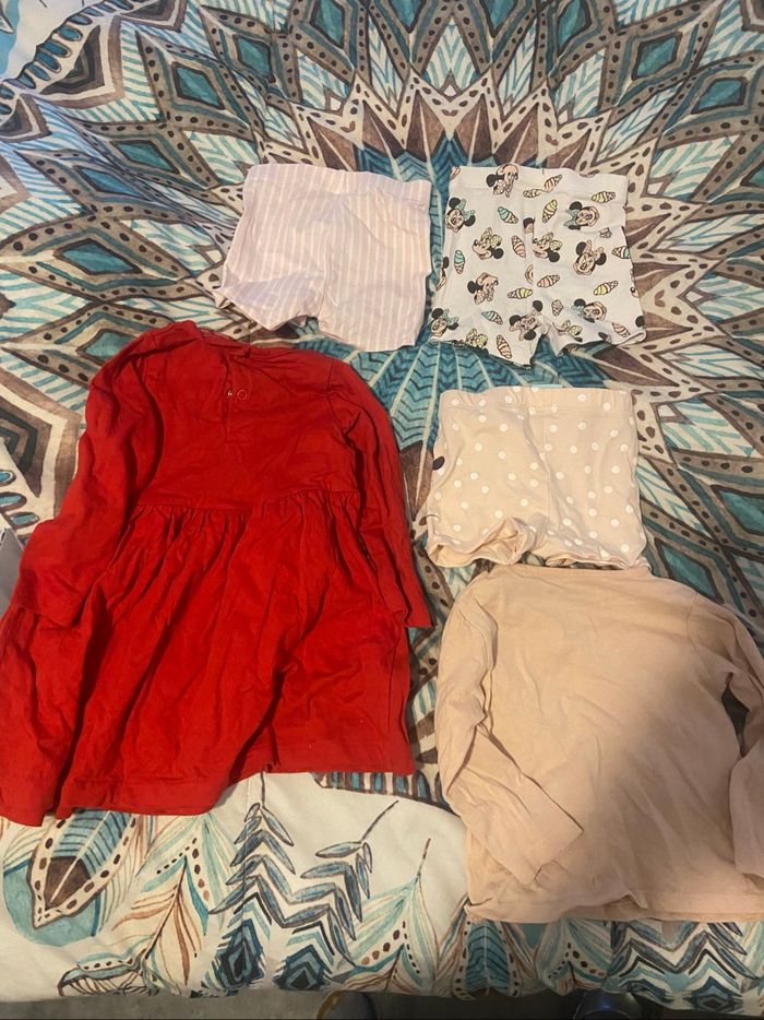 Lot de 5 vêtement bébé fille - photo numéro 2