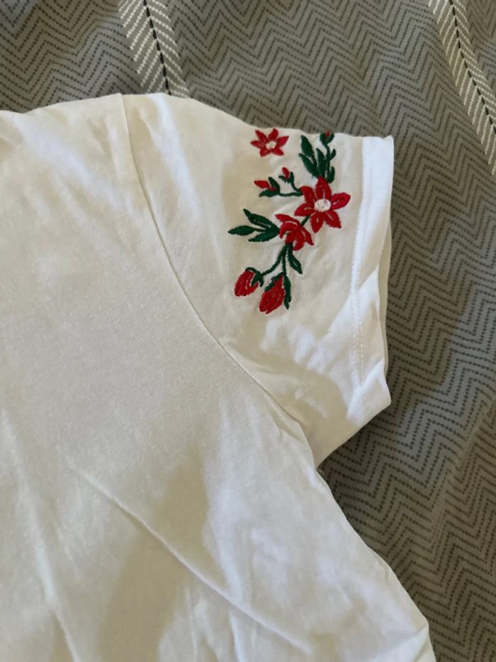 T shirt neuf à nouer taille s - photo numéro 3