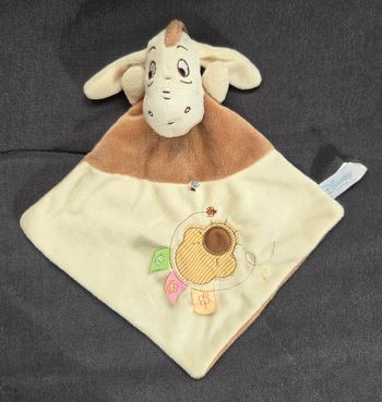 Doudou Bourriquet plat losange beige et marron - Disney