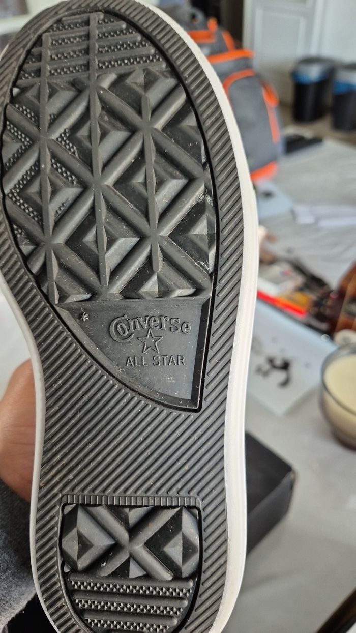 Converse - photo numéro 2