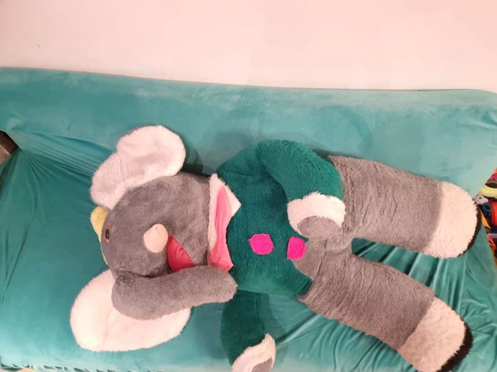 Énorme peluche Babar plus d'un mètre - photo numéro 3
