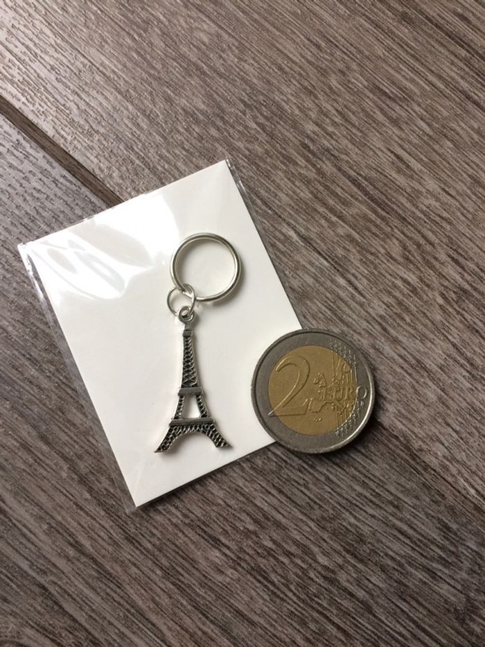 Charms/pendentif Tour Eiffel - photo numéro 2
