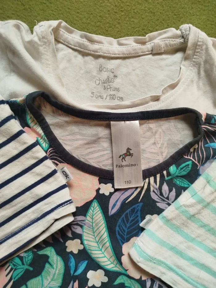Lot t-shirts 5ans - photo numéro 10