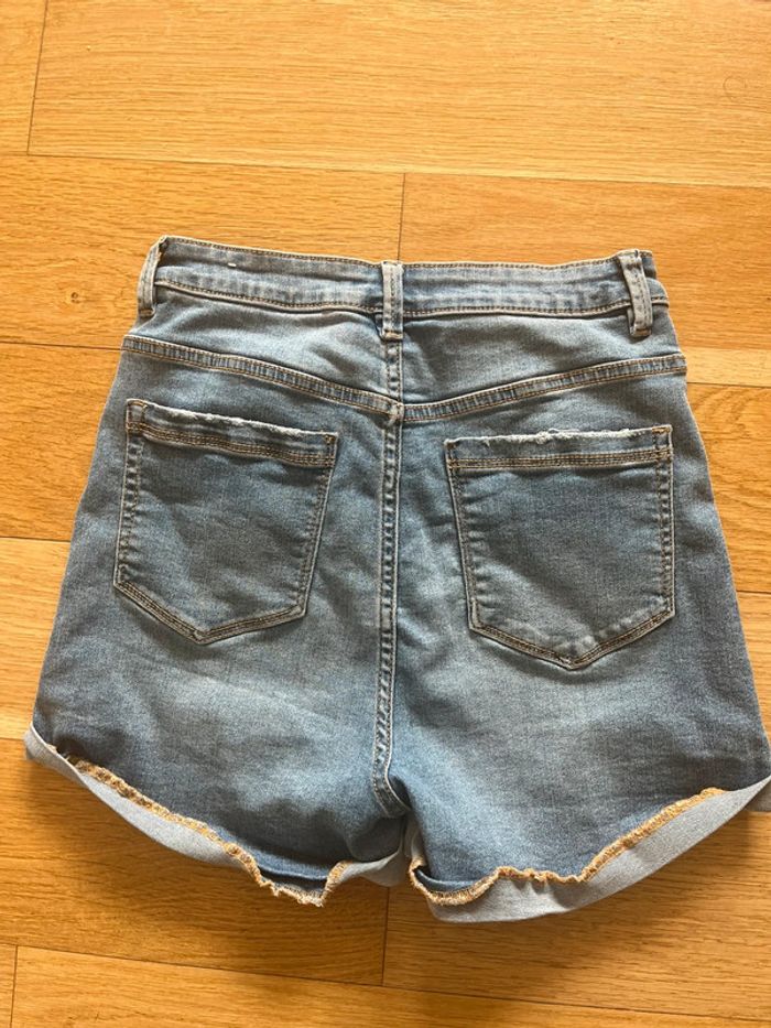 Short court en jean Pimkie taille 36 très bon état - photo numéro 2