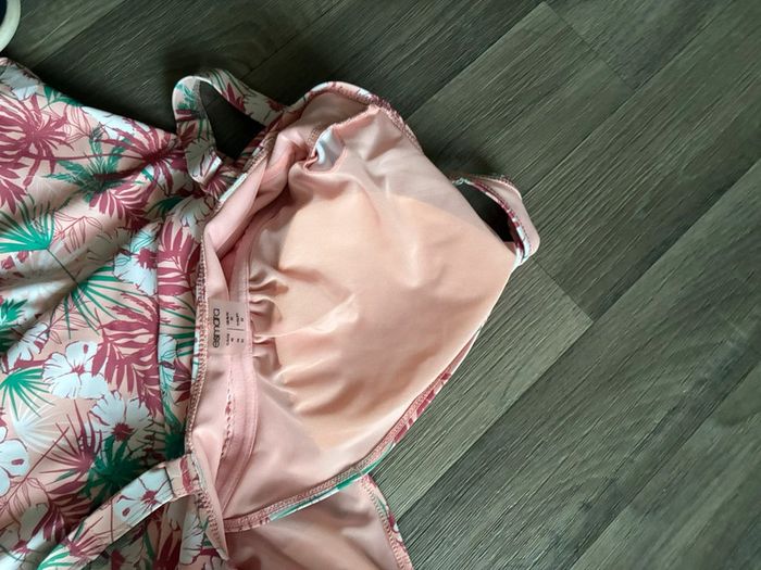 Maillot de bain - photo numéro 3