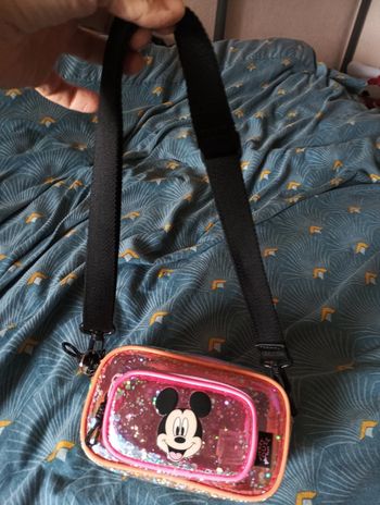 Magnifique sac bandoulière Disney Mickey marque Zara