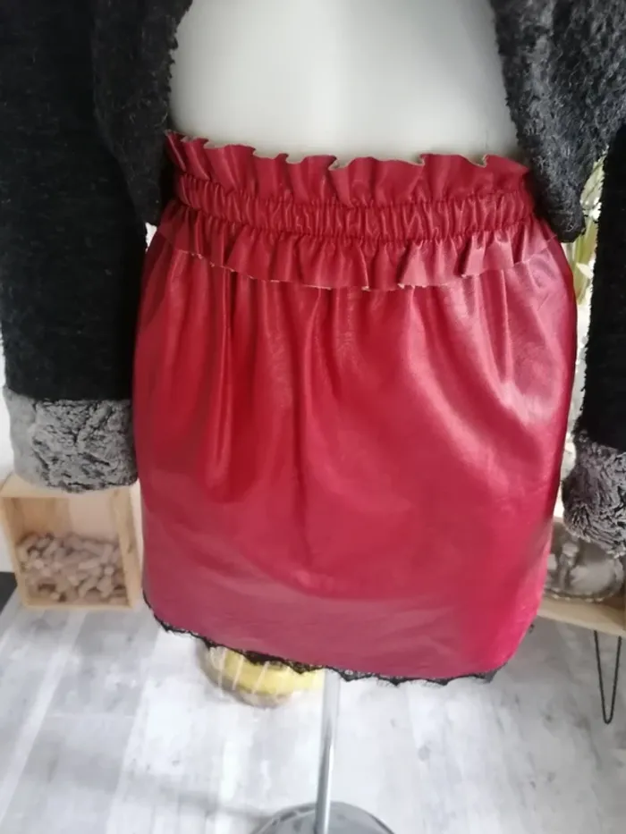 Jupe simili cuir vanille&chocolat 40