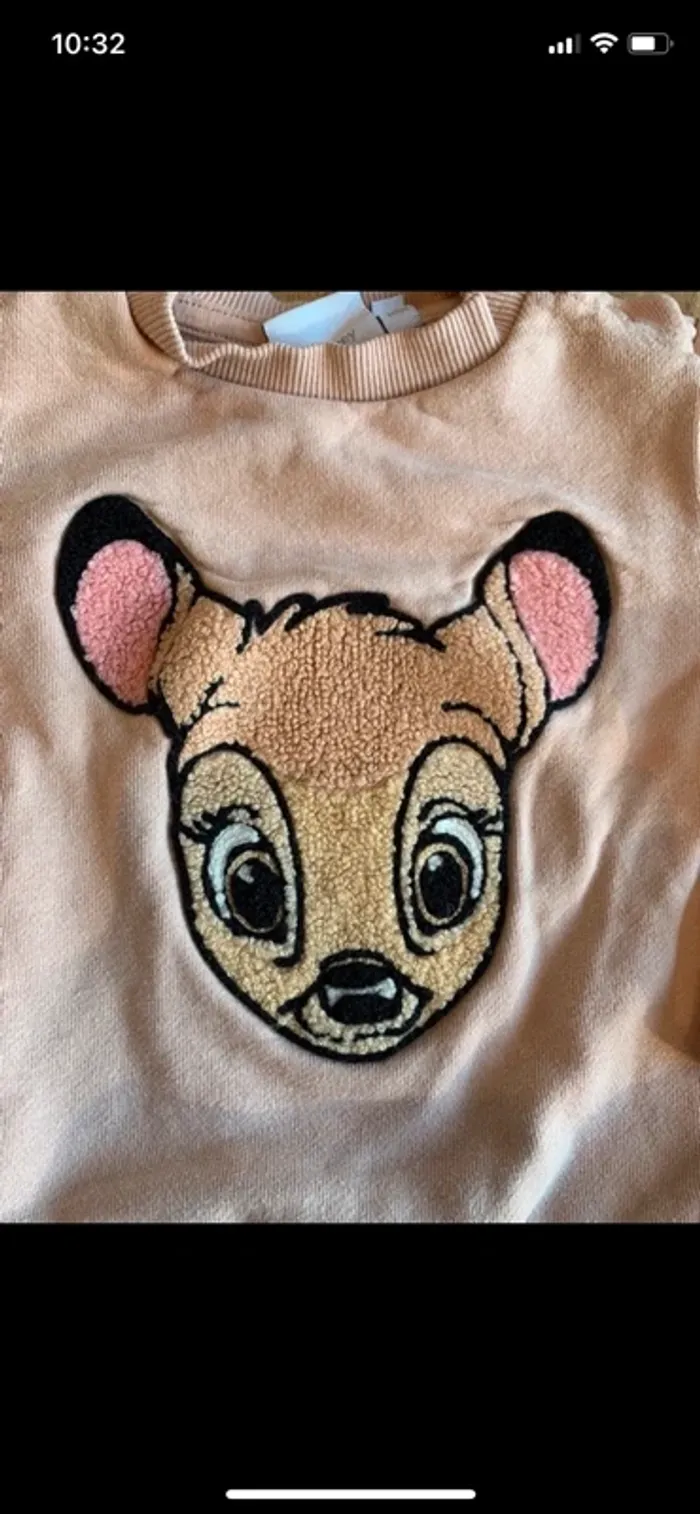 Pull Disney Bambi taille 18 mois - photo numéro 2