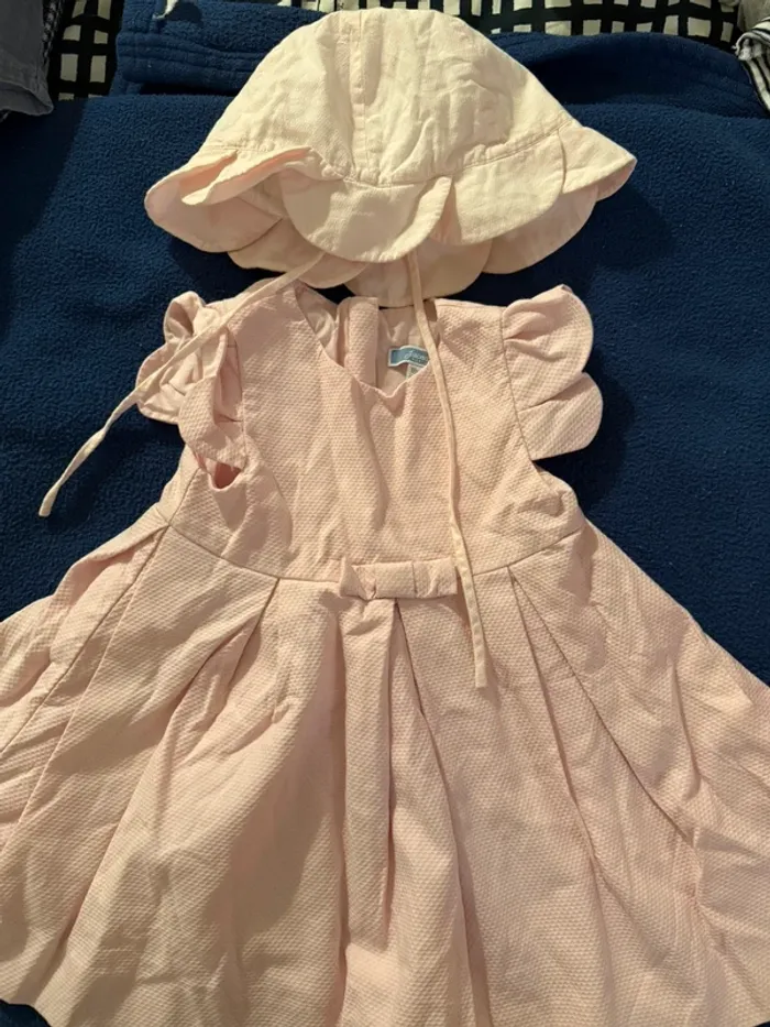 Ensemble robe et chapeau cérémonie jacadi