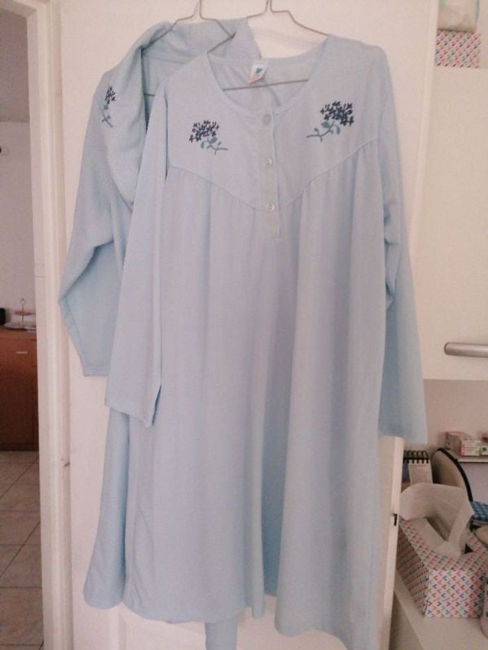 Robe de chambre et peignoir assortie