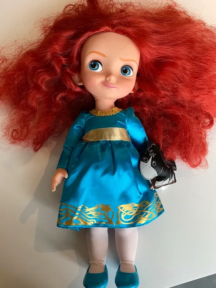 Poupée Disney rebelle