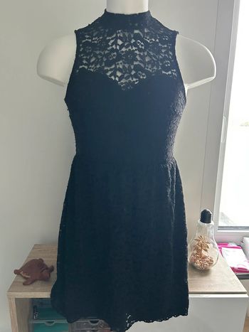 Superbe robe dentelle noire dos nu 😍